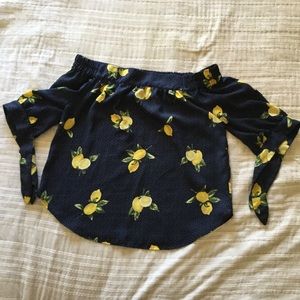 Anthropologie Mine Lemon Top